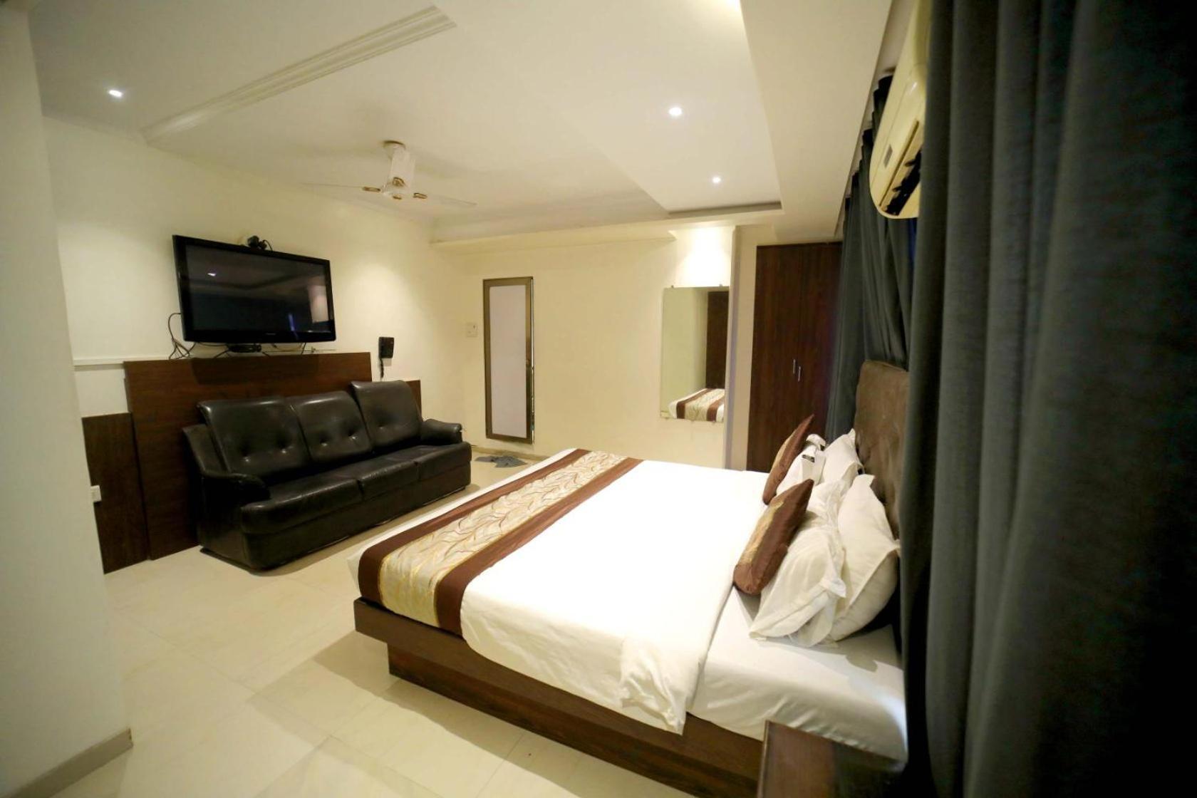 Panchvati Residency Andheri West 2* Bombay